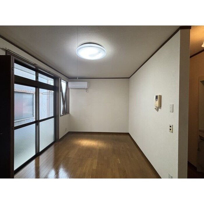 物件内観写真12　(居室)