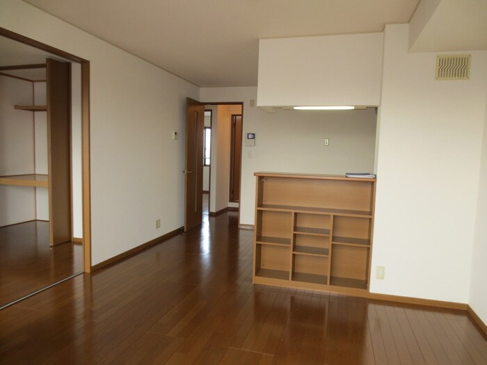 物件内観写真8　(内観写真)