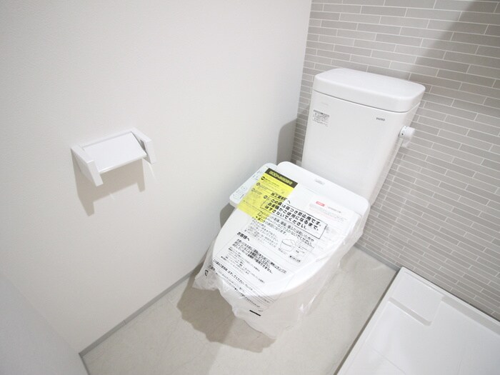 物件内観写真12　(トイレ)