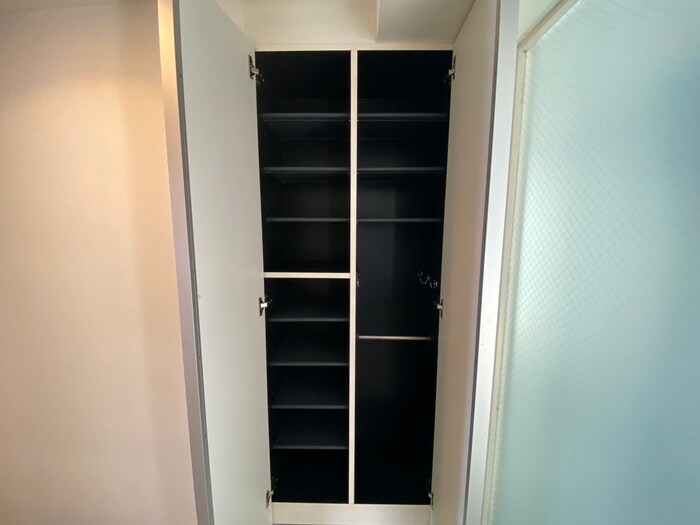 物件内観写真16　(靴箱)