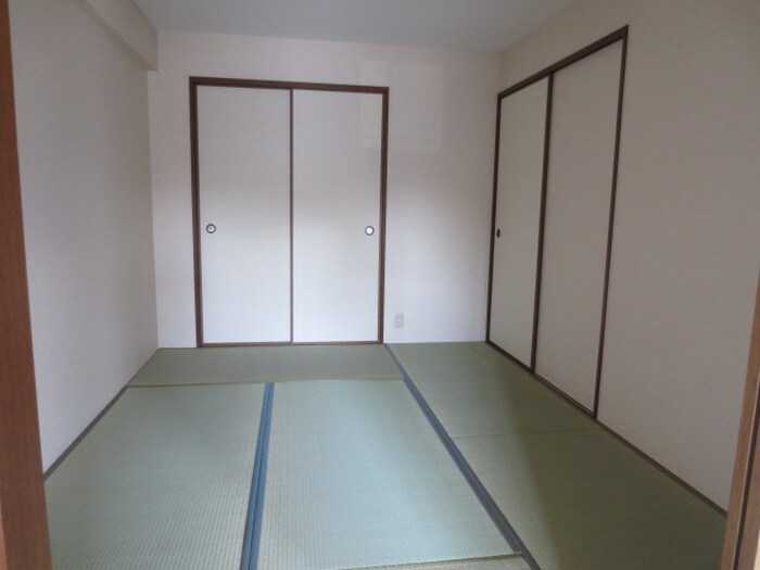 物件内観写真14　(居室)