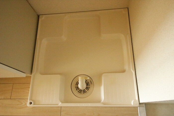 物件内観写真14　(洗濯機置場)