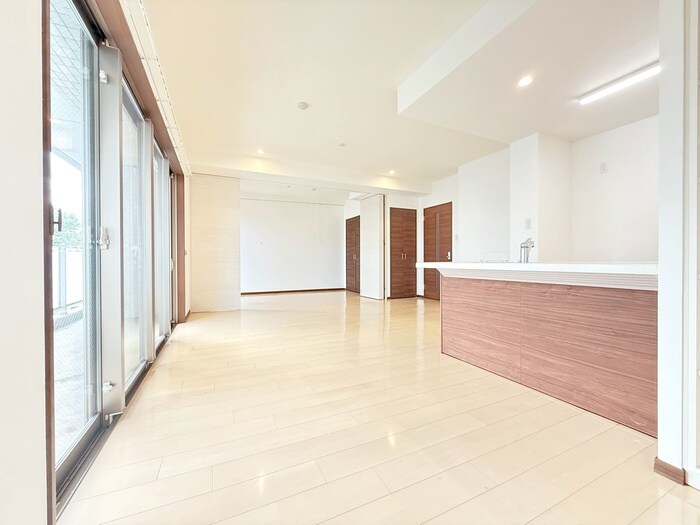 物件内観写真5　(居室)