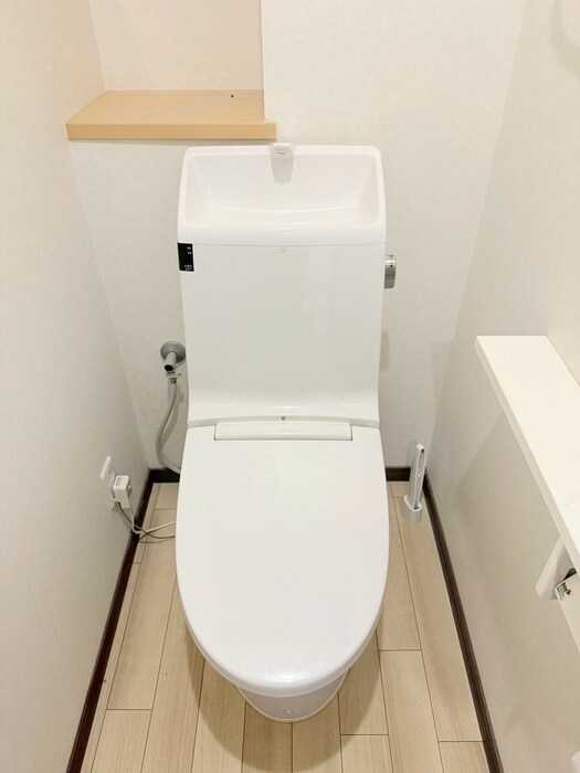 物件内観写真11　(トイレ)