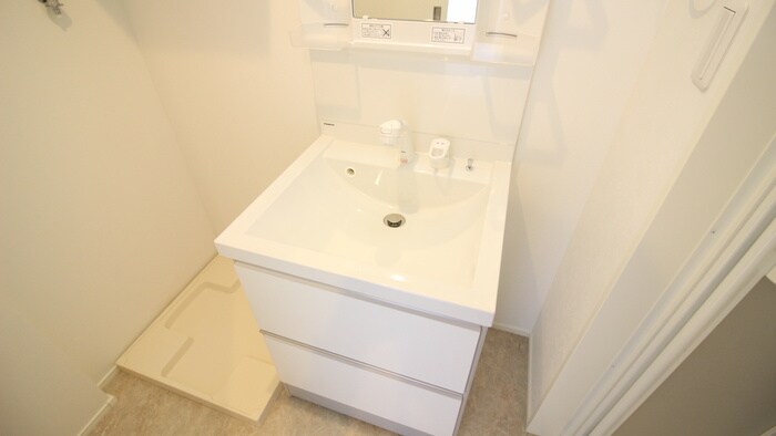 物件内観写真11　(洗面)