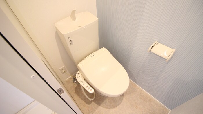 物件内観写真13　(トイレ)