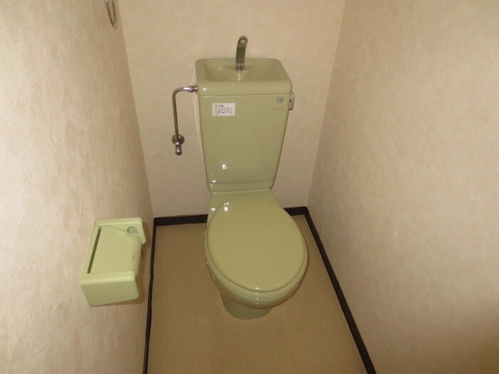 物件内観写真15　(トイレ)