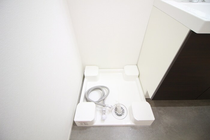 物件内観写真21　(洗濯機置場)