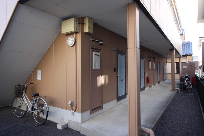 物件外観写真2　(外観写真)