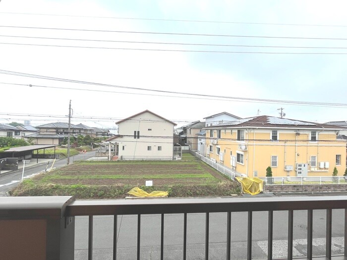 物件内観写真14　(室内からの展望)