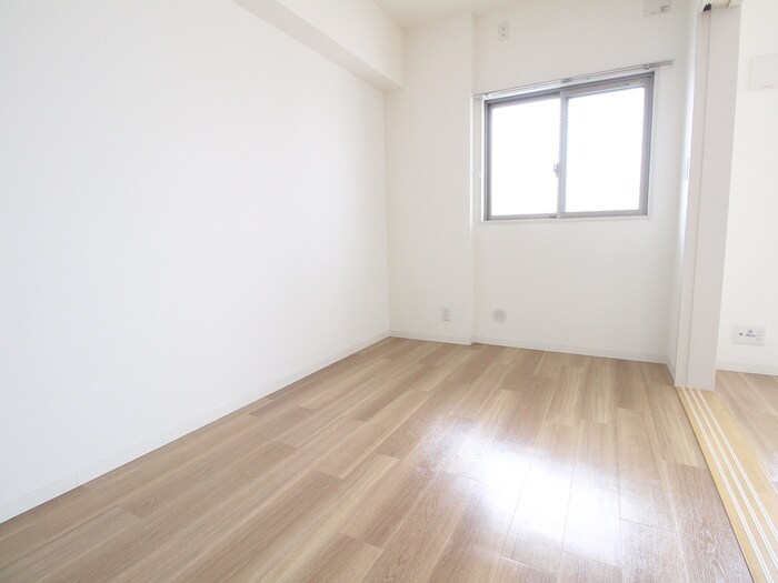 物件内観写真14　(居室)