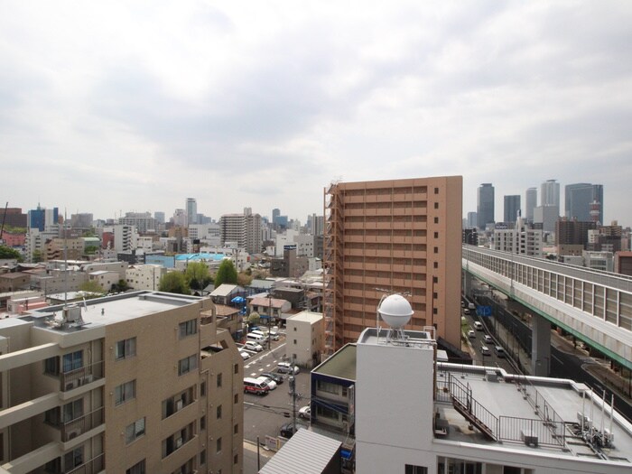 物件内観写真17　(室内からの展望)