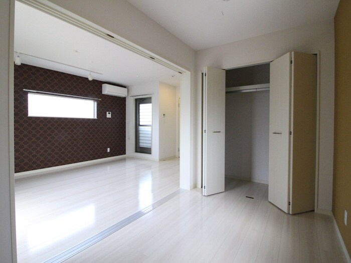 物件内観写真7　(居室)