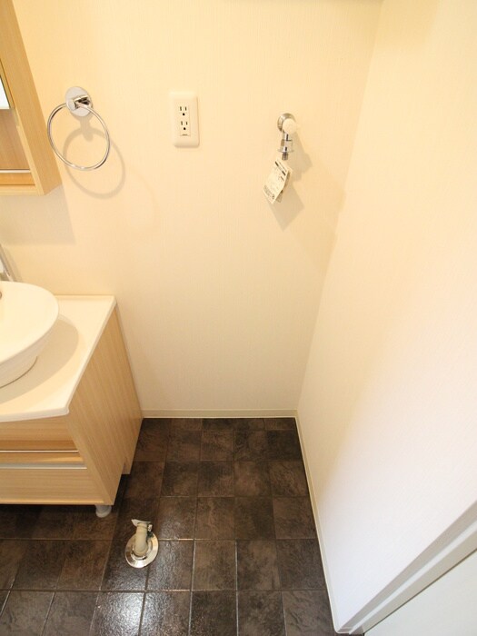 物件内観写真20　(洗濯機置場)