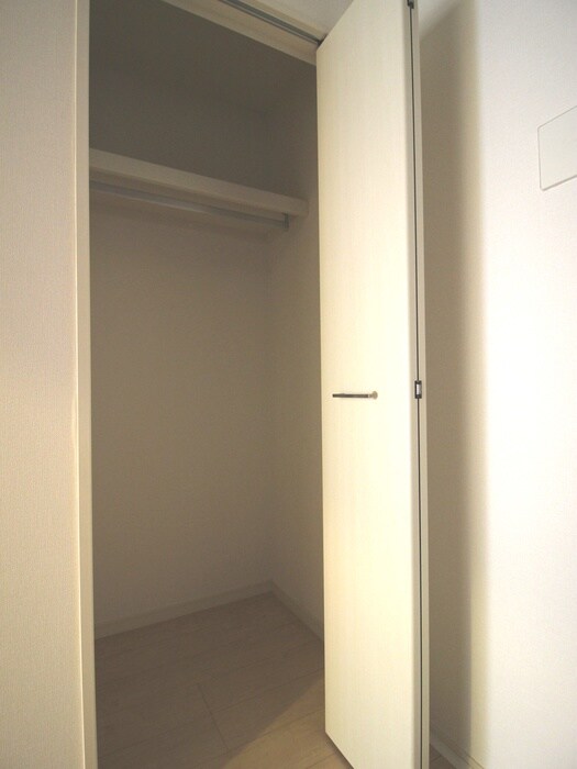 物件内観写真9　(収納)