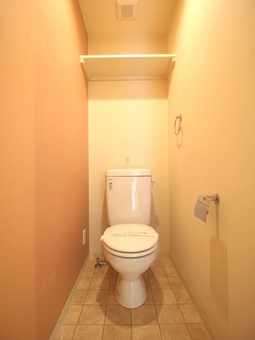 物件内観写真14　(トイレ)