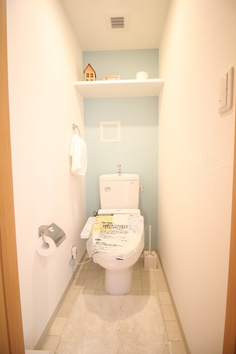 物件内観写真12　(トイレ)