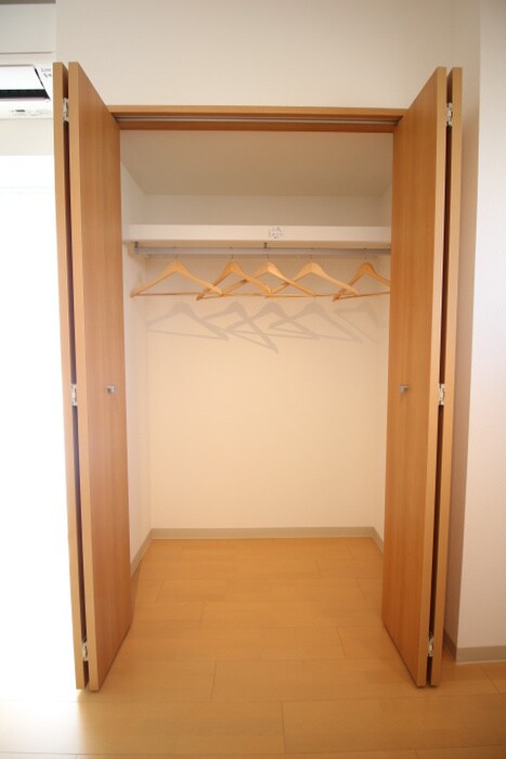 物件内観写真15　(収納)