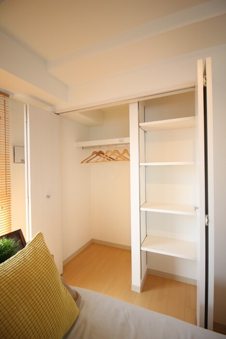 物件内観写真18　(収納)