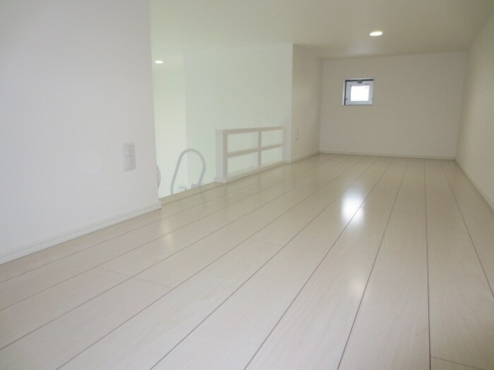 物件内観写真11　(ロフト)