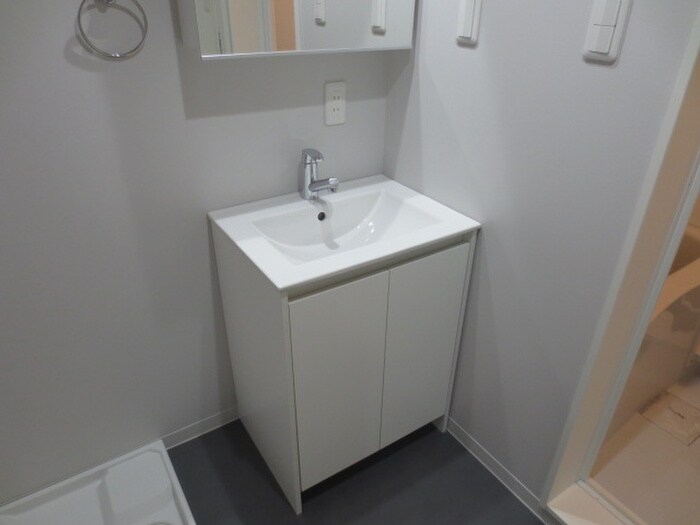 物件内観写真18　(洗面)