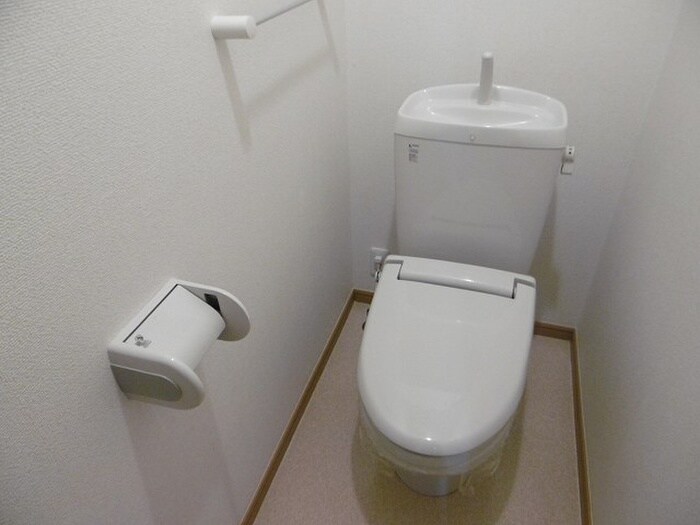 物件内観写真13　(トイレ)