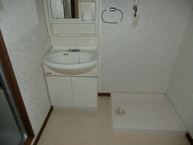 物件内観写真10　(洗面)