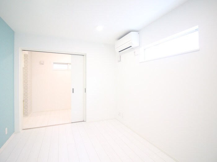 物件内観写真15　(居室)