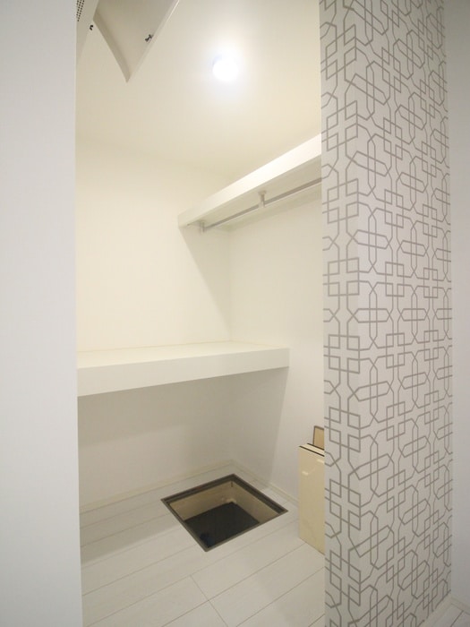 物件内観写真18　(収納)