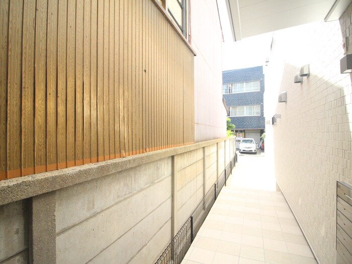 物件内観写真22　(室内からの展望)