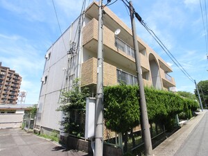 赤坂コーポ南棟外観写真