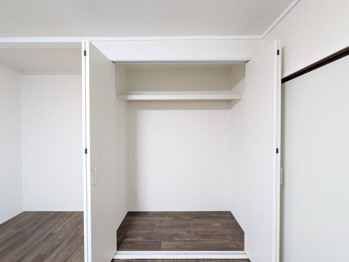 物件内観写真11　(収納)