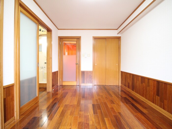 物件内観写真9　(居室)