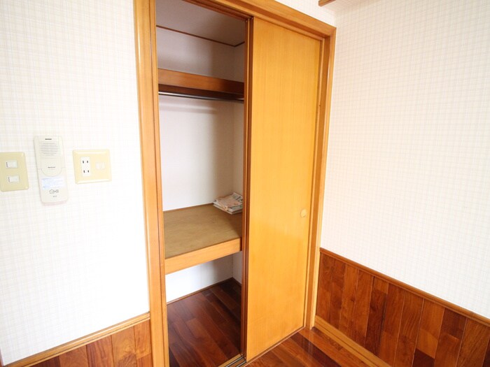 物件内観写真11　(収納)