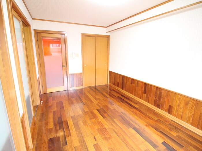 物件内観写真18　(居室)