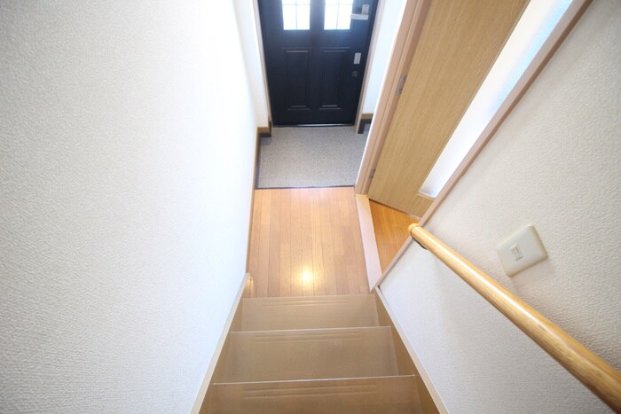 物件内観写真8　(廊下)