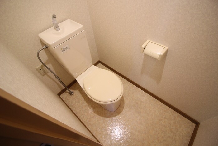 物件内観写真12　(トイレ)