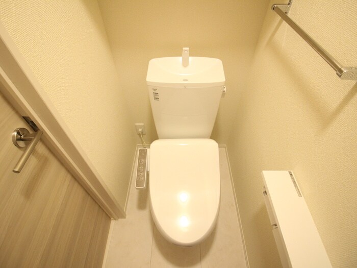 物件内観写真11　(トイレ)