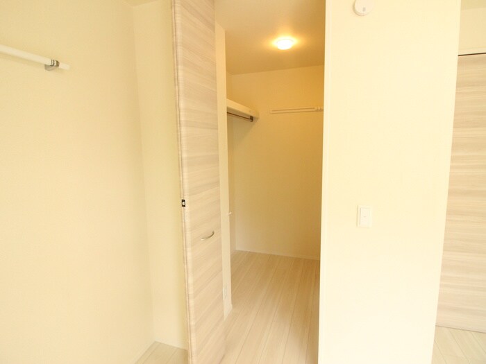 物件内観写真14　(収納)