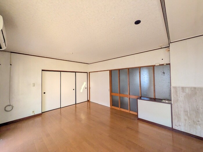 物件内観写真8　(居室)