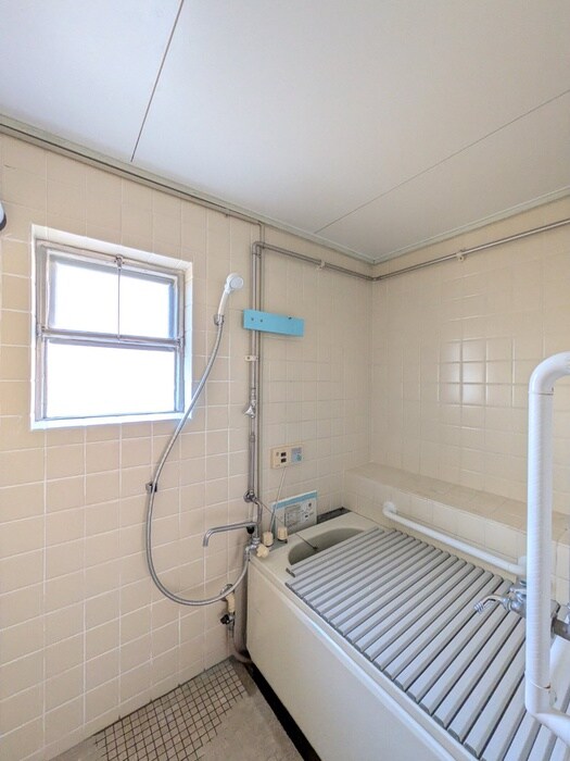 物件内観写真12　(バス／シャワールーム等)