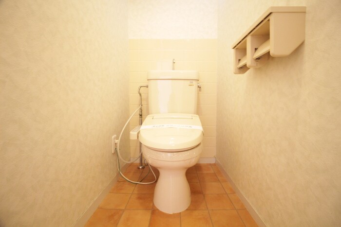 物件内観写真10　(トイレ)