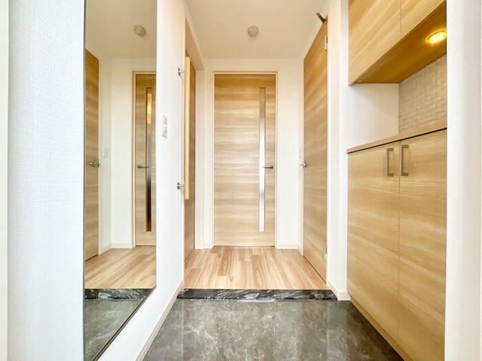 物件内観写真18　(廊下)