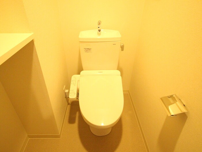 物件内観写真11　(トイレ)