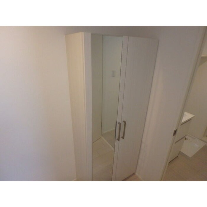 物件内観写真16　(靴箱)