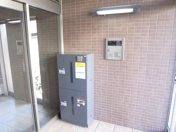 物件外観写真4　(建物設備)