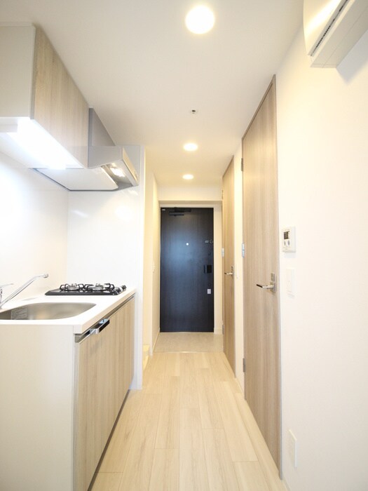 物件内観写真10　(廊下)