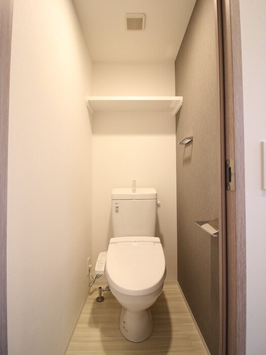 物件内観写真14　(トイレ)