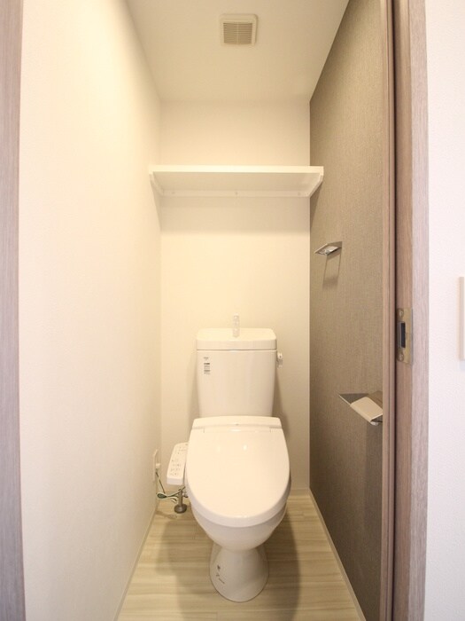 物件内観写真15　(トイレ)