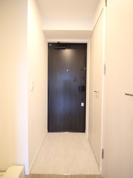 物件内観写真15　(玄関)